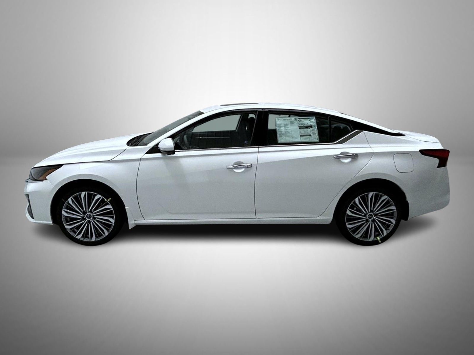 2025 Nissan Altima 2.5 SL photo 8