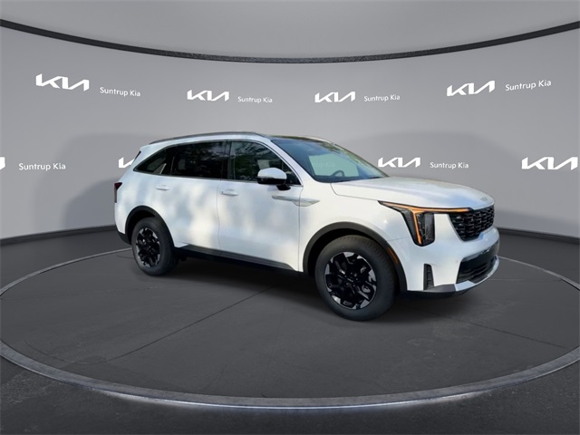2025 Kia Sorento S photo 2