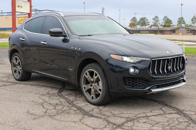2018 Maserati Levante GranLusso's photo
