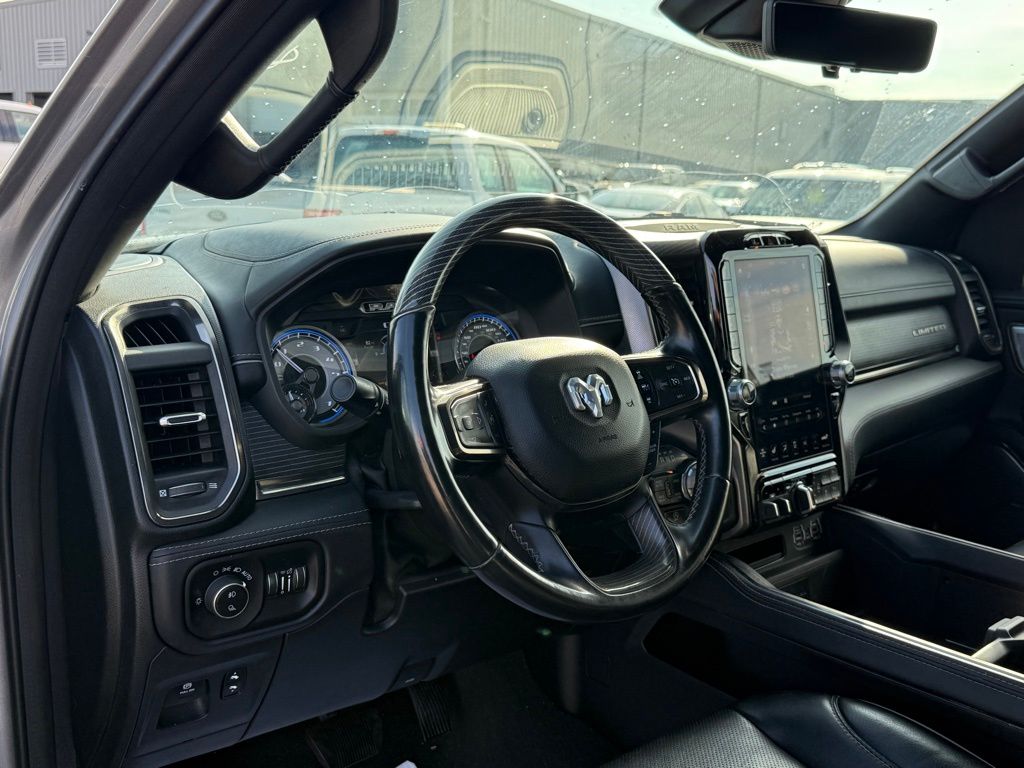 2021 Ram 1500 Limited photo 3