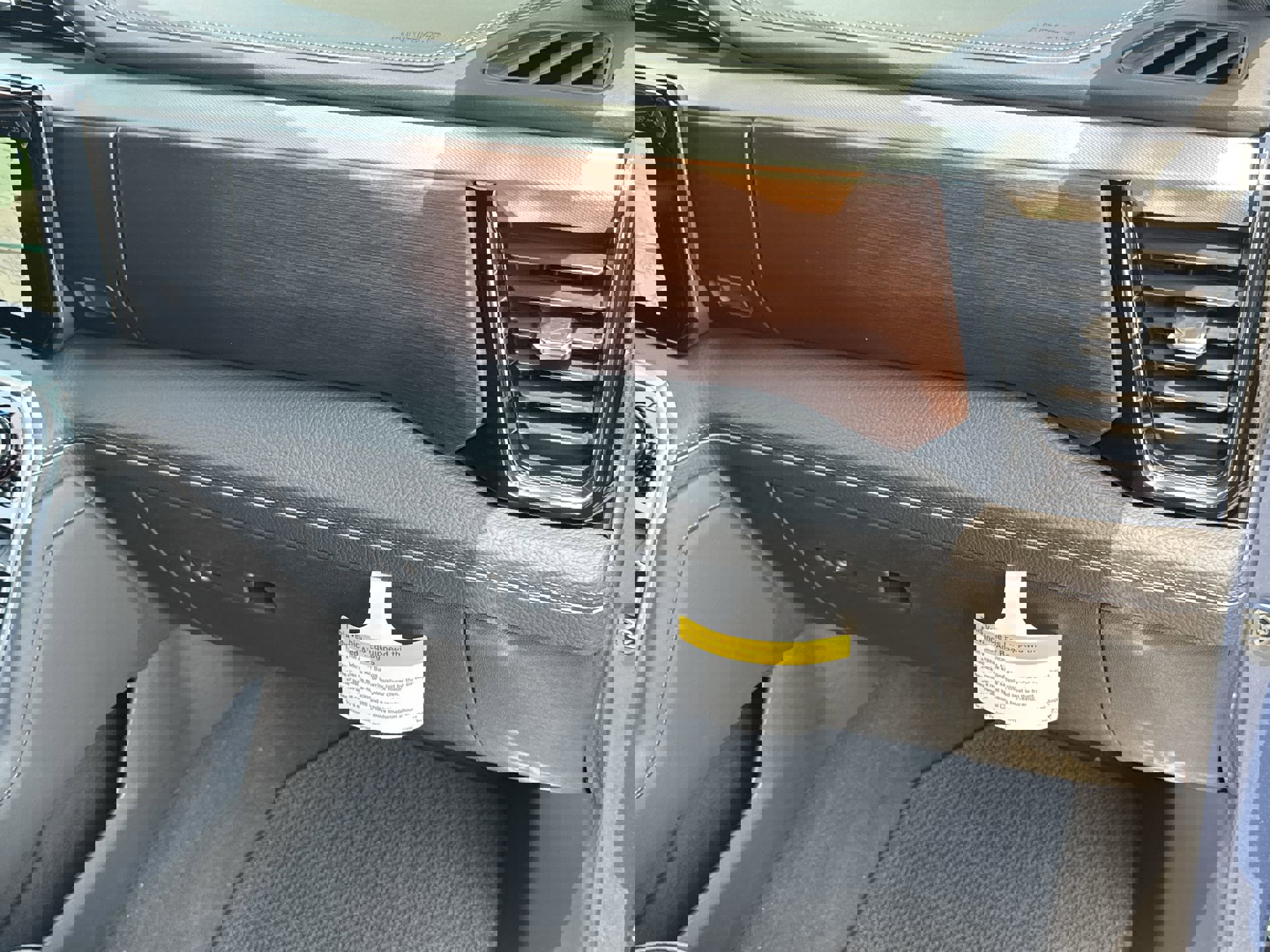 2025 Gmc Sierra 2500 HD Denali photo 29