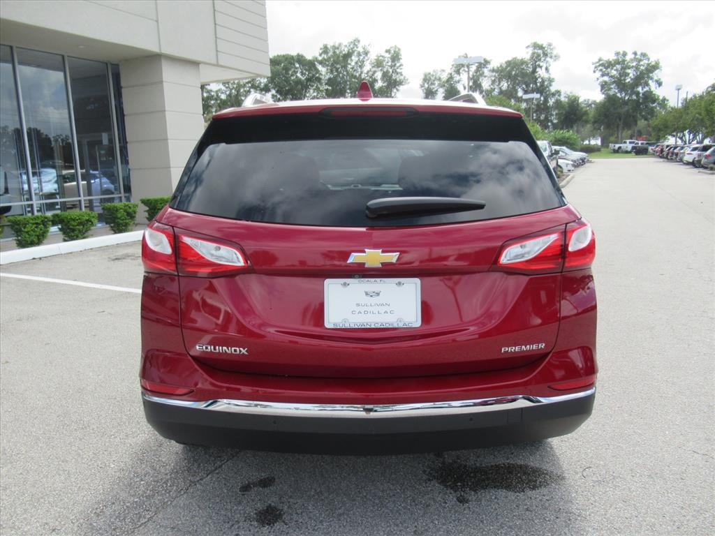 2021 Chevrolet Equinox Premier photo 4