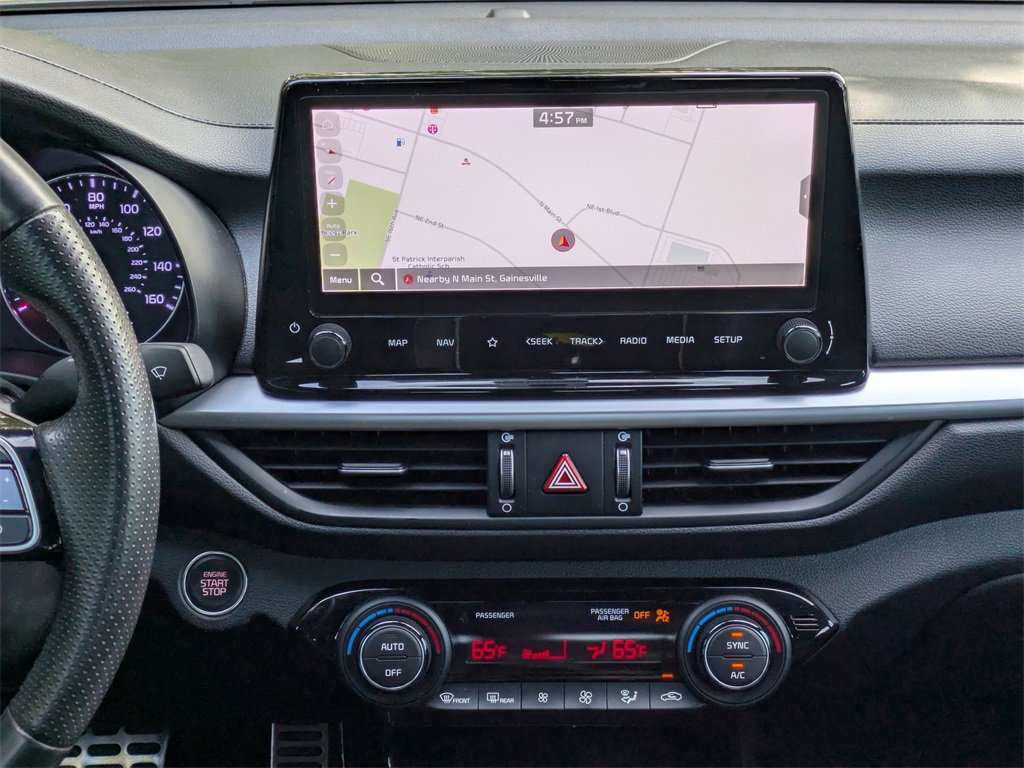 2023 Kia Forte GT-Line photo 19