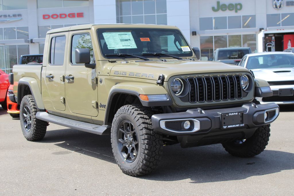 2025 Jeep Gladiator Sport photo 4
