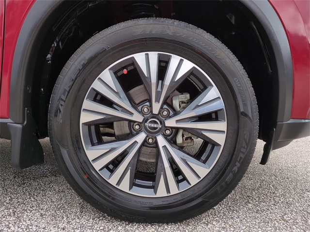 2023 Nissan Rogue SV photo 9