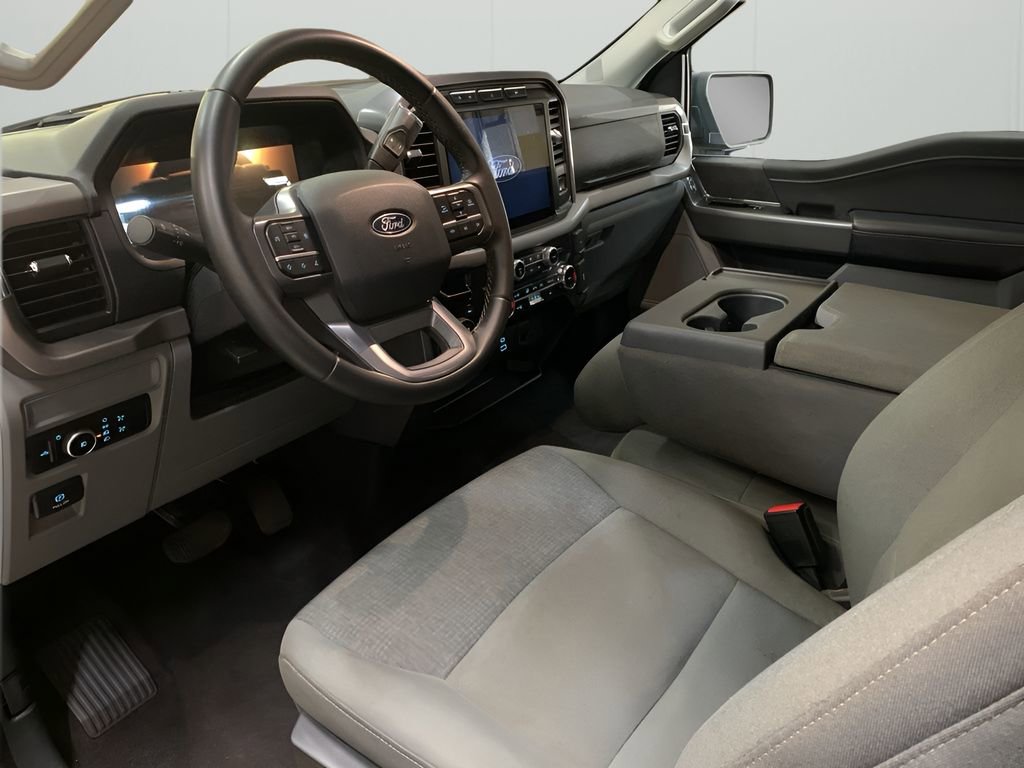 2024 Ford F-150 XLT photo 11