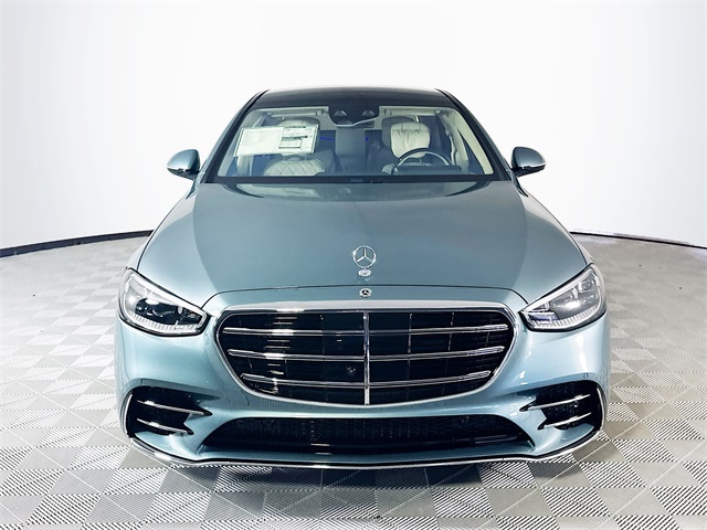 2026 Mercedes Benz S 580 4MATIC photo 2
