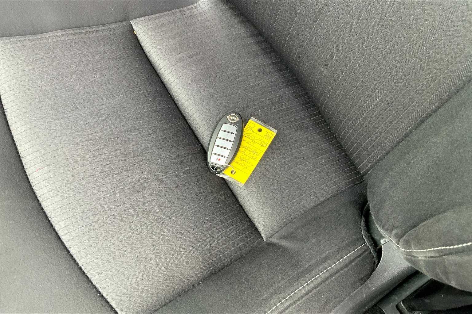 2023 Nissan Altima 2.5 SV photo 12