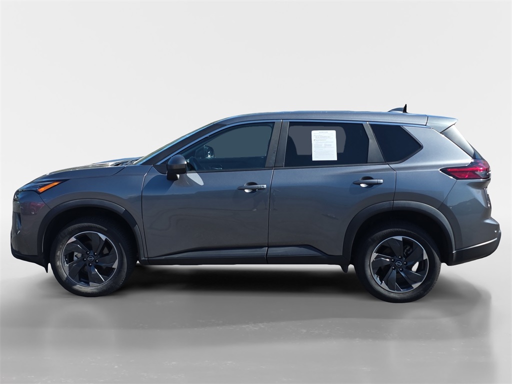 2024 Nissan Rogue SV photo 4