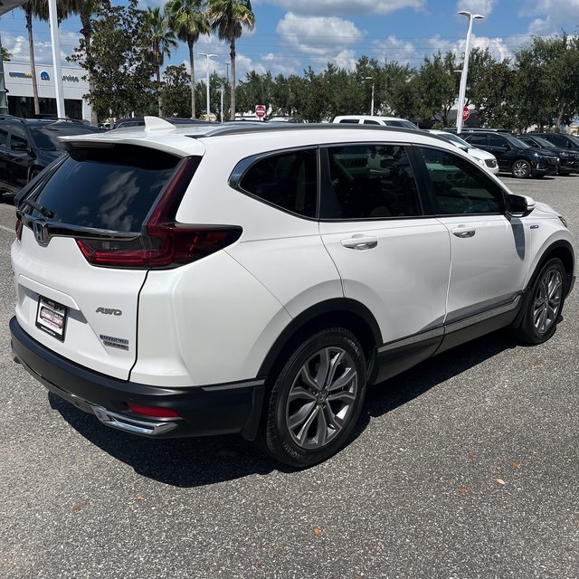 2022 Honda CR-V Hybrid Touring photo 2