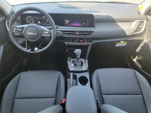 2026 Kia Seltos EX photo 19