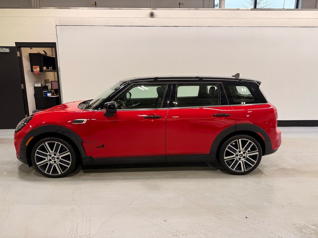 Certified 2023 MINI Clubman S with VIN WMWXJ1C09P2T18515 for sale in Golden Valley, Minnesota