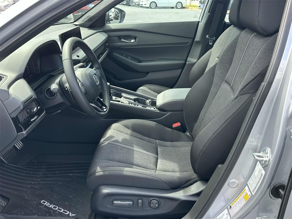 2025 Honda Accord Hybrid Sport photo 4