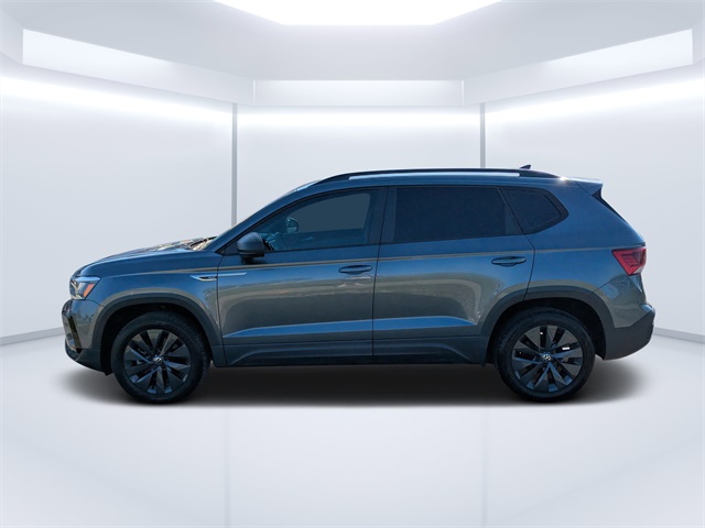 2022 Volkswagen Taos S photo 6