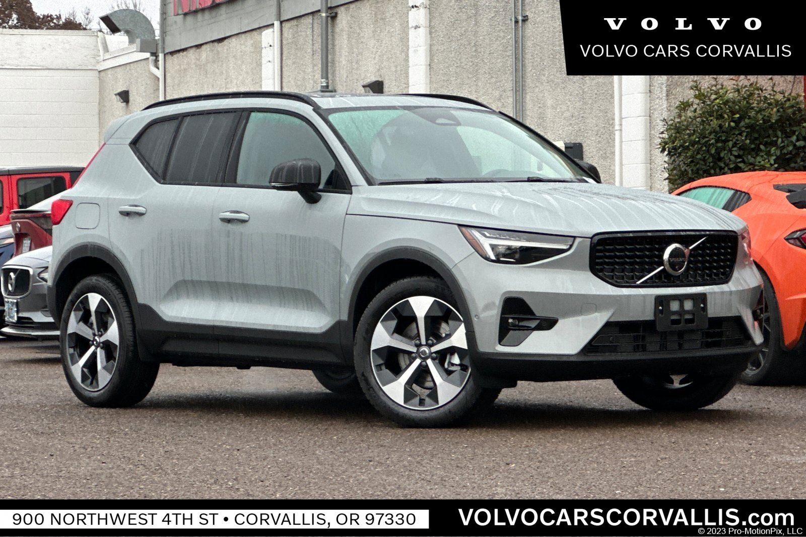2026 Volvo XC40 Plus's photo