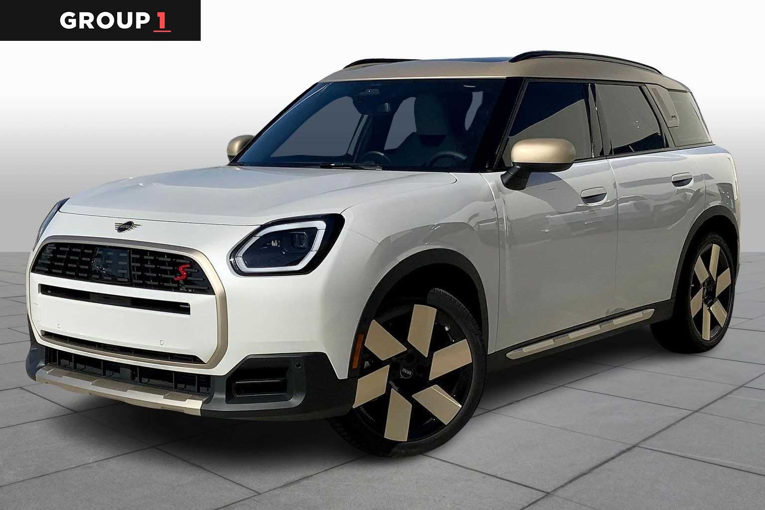 2025 MINI Countryman S's photo
