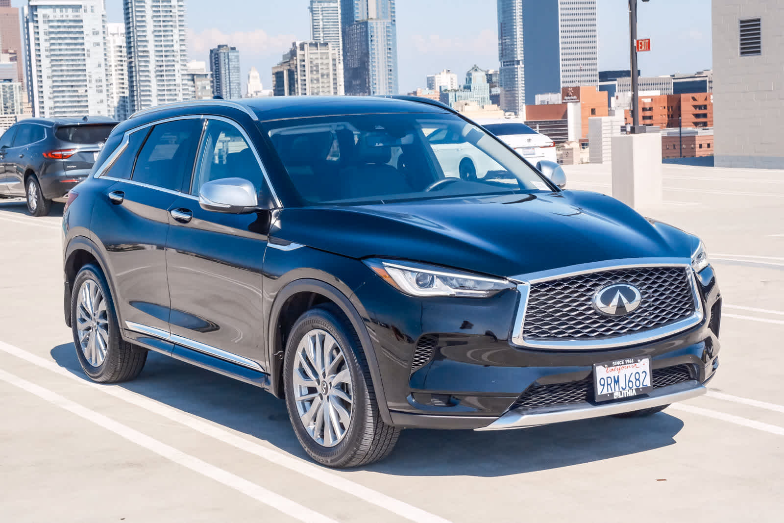 2025 Infiniti QX50 Luxe photo 3