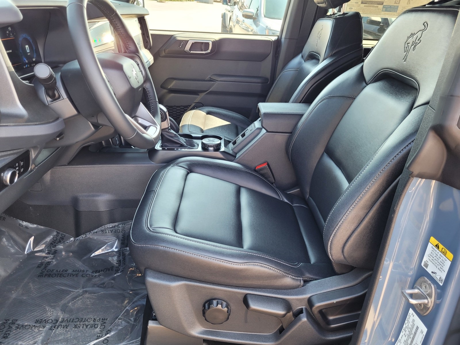 2025 Ford Bronco Big Bend photo 8