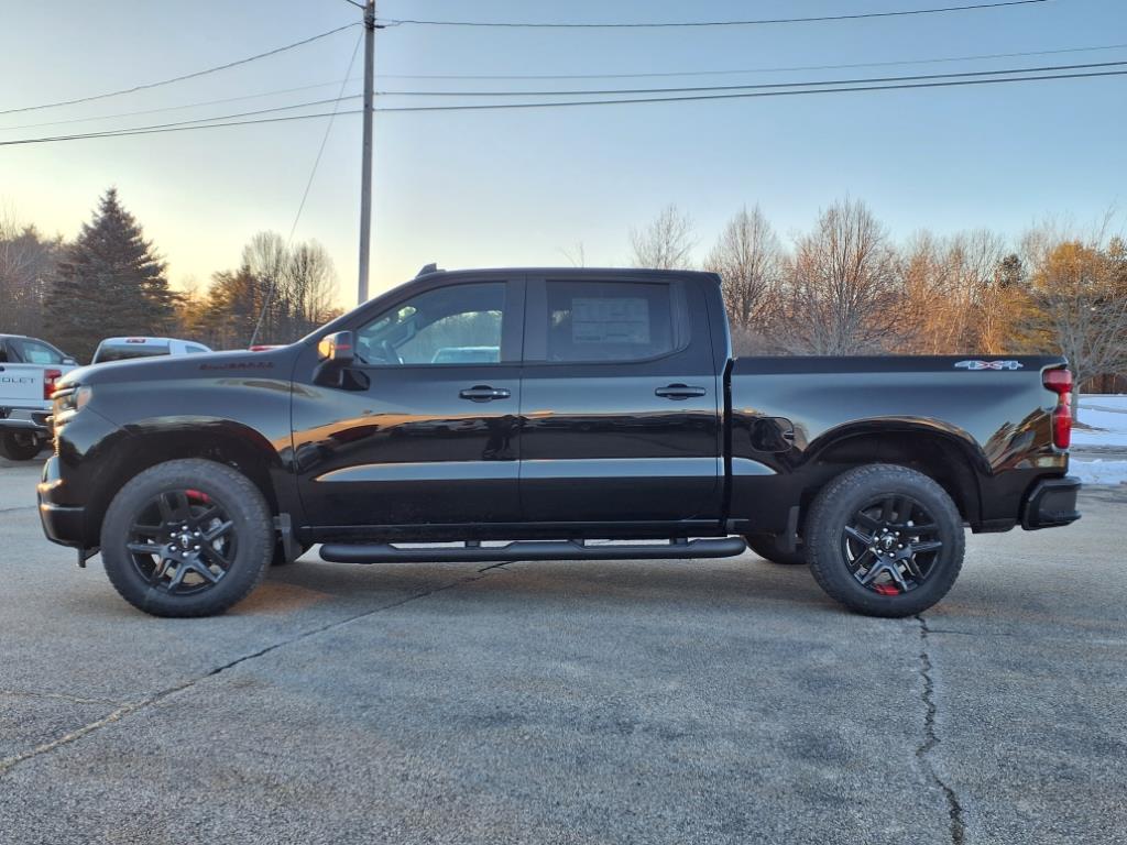 2025 Chevrolet Silverado 1500 RST photo 3
