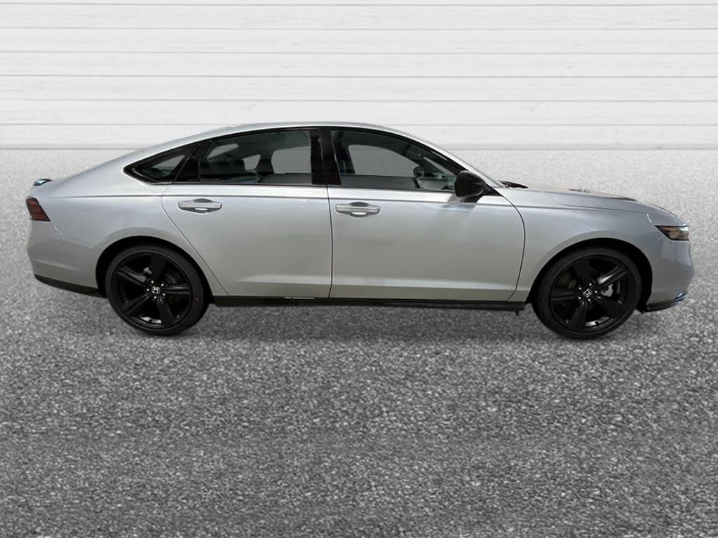 2025 Honda Accord Hybrid Sport-L photo 7