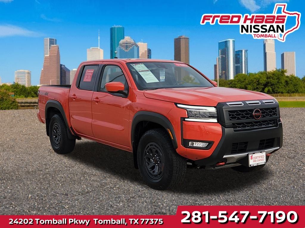 2025 Nissan Frontier PRO-4X's photo