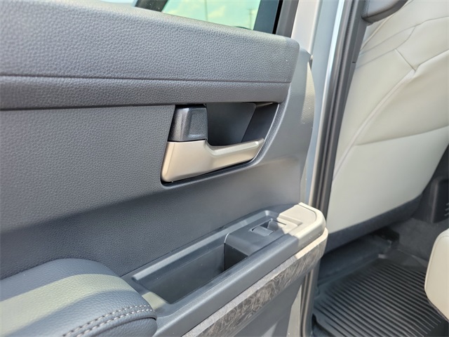 2025 Toyota Tacoma Limited Double Cab photo 12