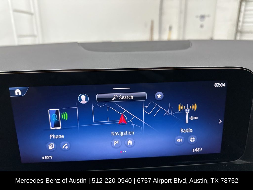2025 Mercedes Benz GLA 250 photo 11