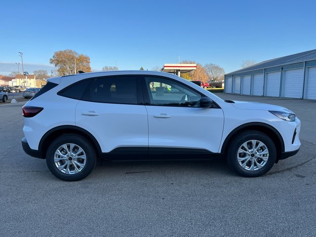 2026 Ford Escape Active photo 4