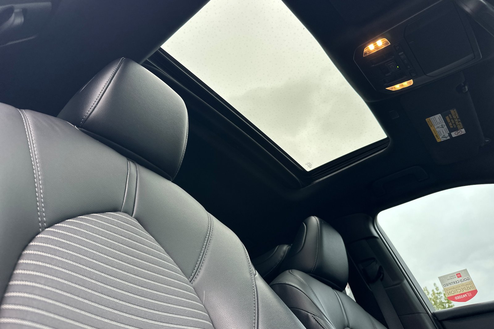 2021 Toyota Highlander XSE photo 17