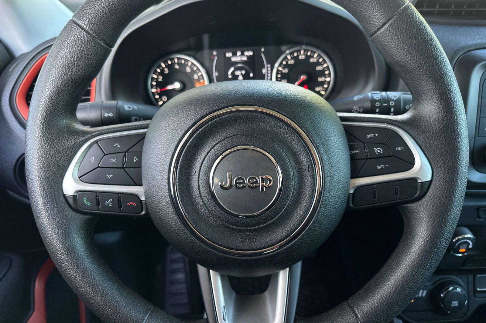2018 Jeep Renegade Sport photo 18