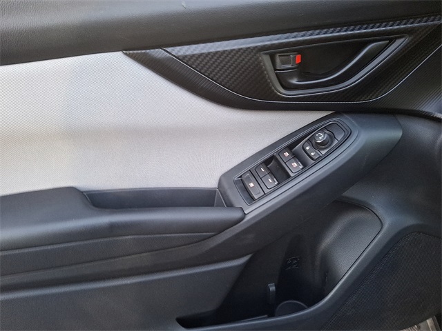 2019 Subaru Crosstrek 2.0i Premium photo 19