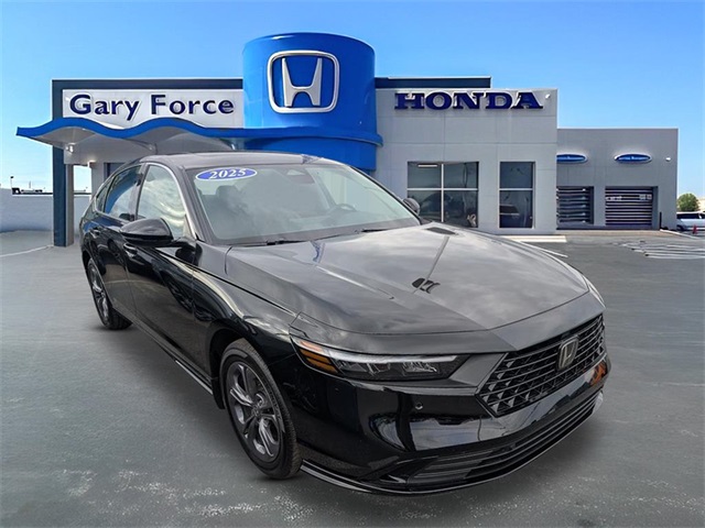 2025 Honda Accord Hybrid EX-L's photo