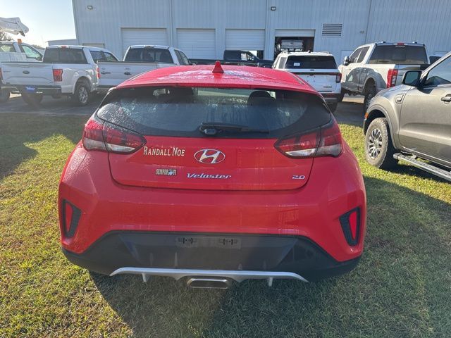 2021 Hyundai Veloster 2.0L Premium photo 3