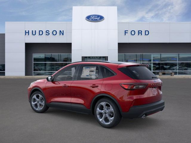 2025 Ford Escape ST-Line photo 4