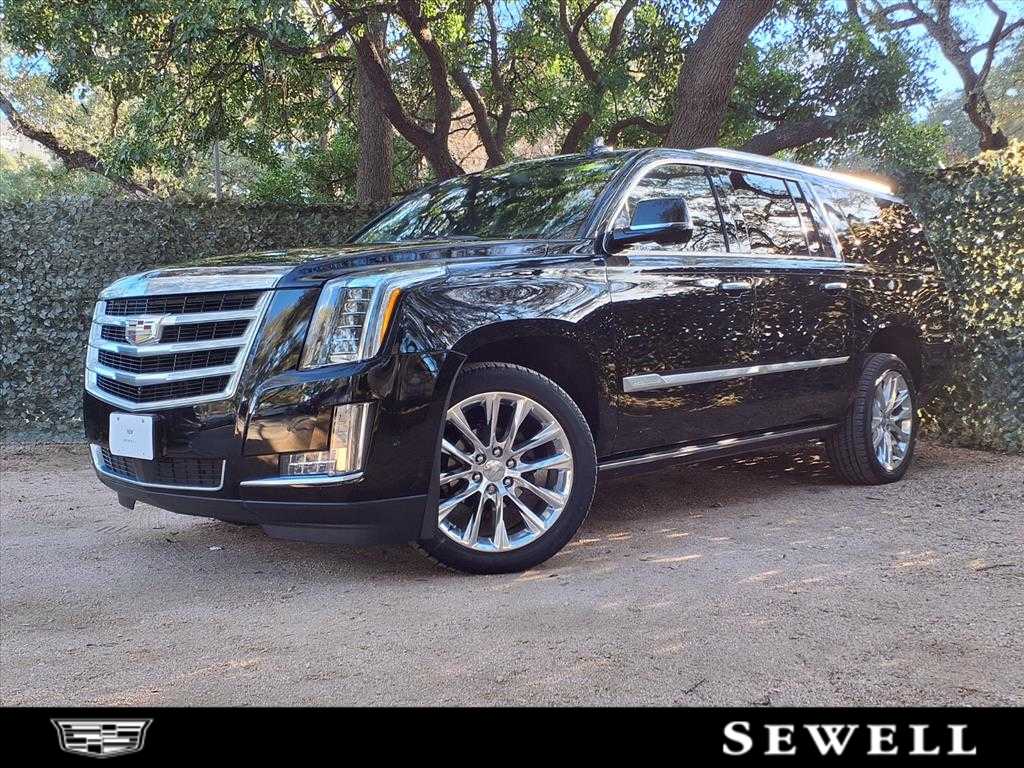 2020 Cadillac Escalade ESV Premium Luxury's photo