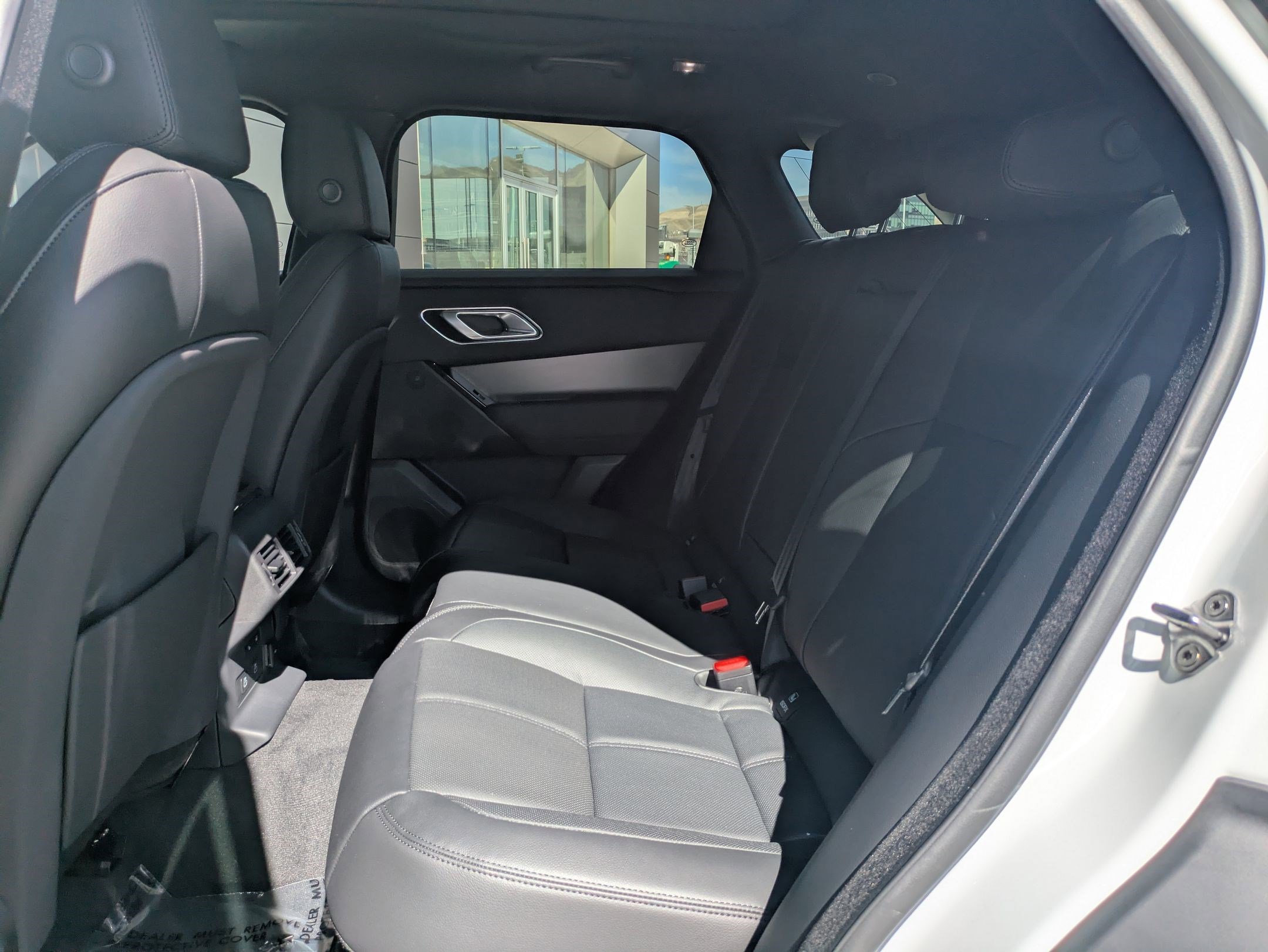 2026 Land Rover Range Rover Velar S photo 16