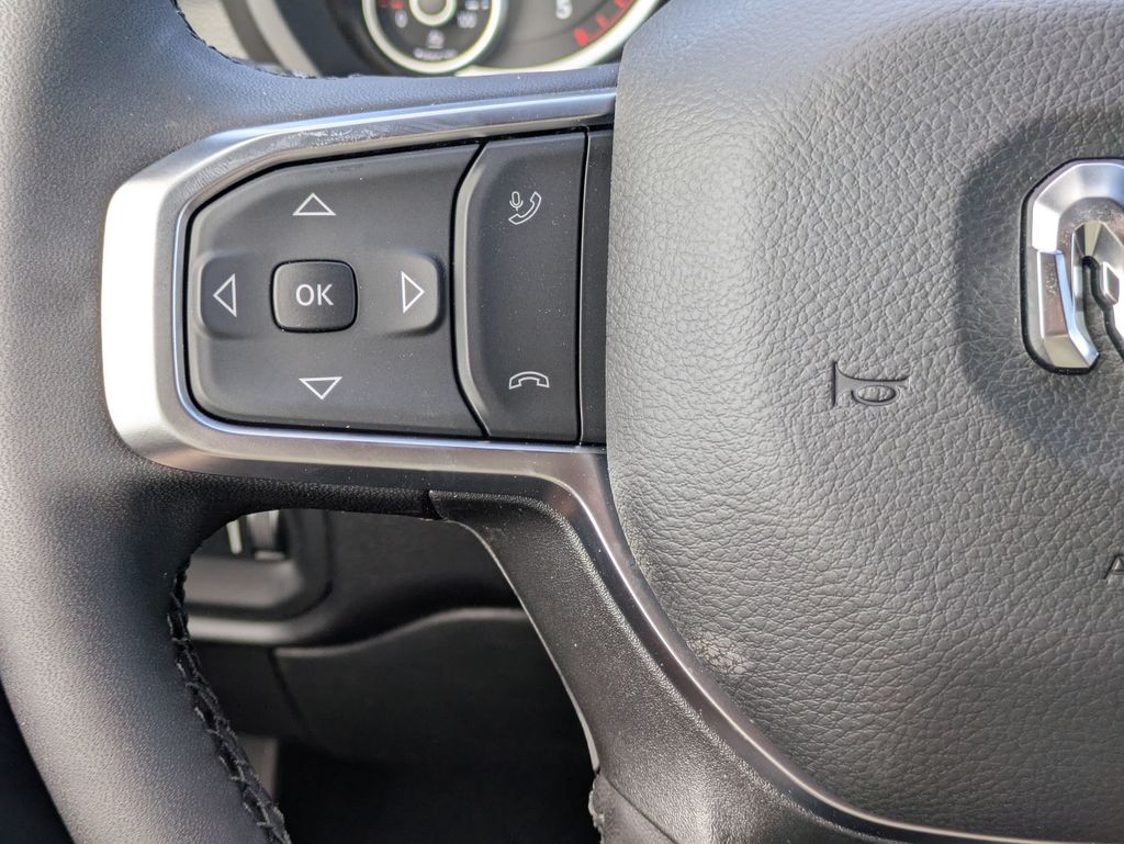 2025 Ram 2500 Big Horn photo 16