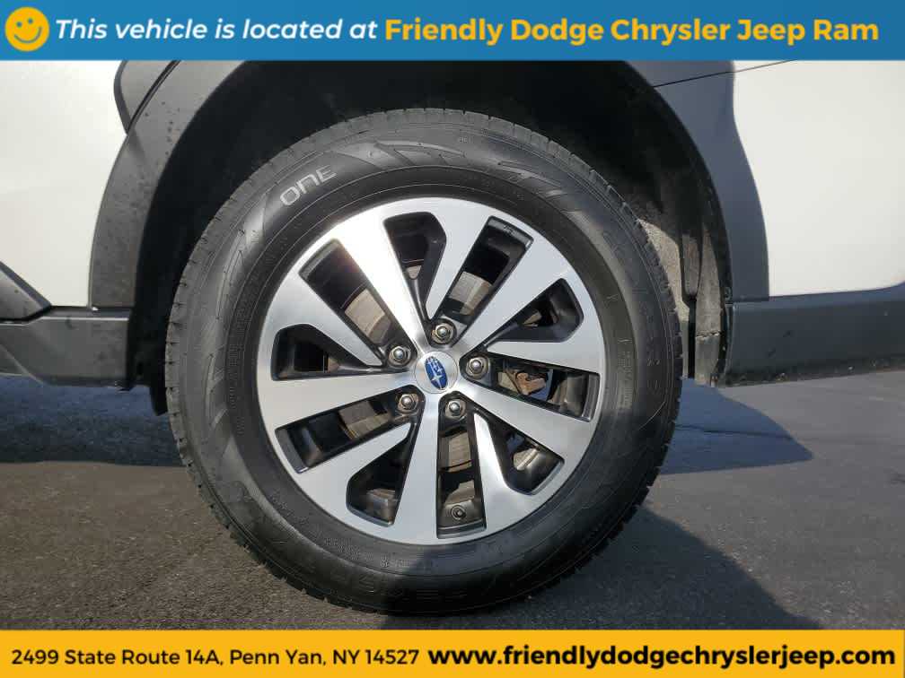 2023 Subaru Outback Premium's photo