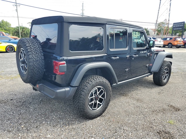 2024 Jeep Wrangler Rubicon photo 4