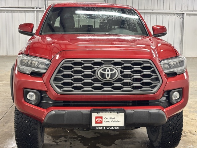 2022 Toyota Tacoma SR photo 2