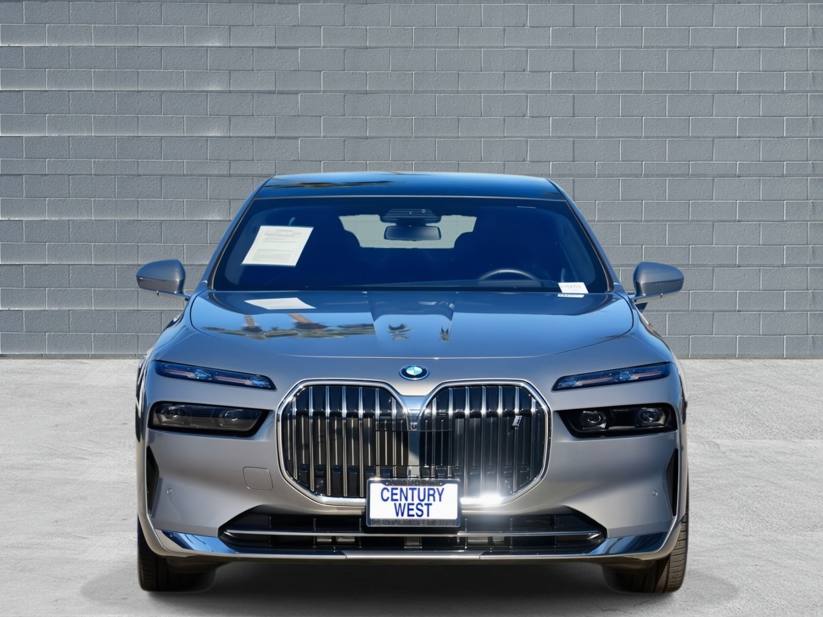 Used 2025 BMW i7 60 with VIN WBY53EJ03SCU62612 for sale in Los Angeles, CA