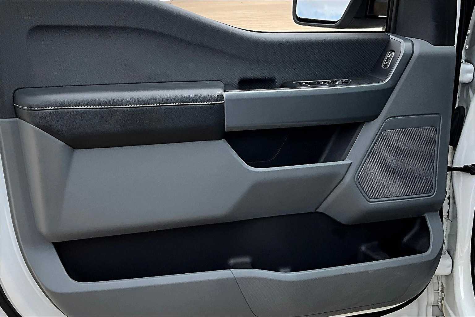 2023 Ford F-150 XLT photo 20
