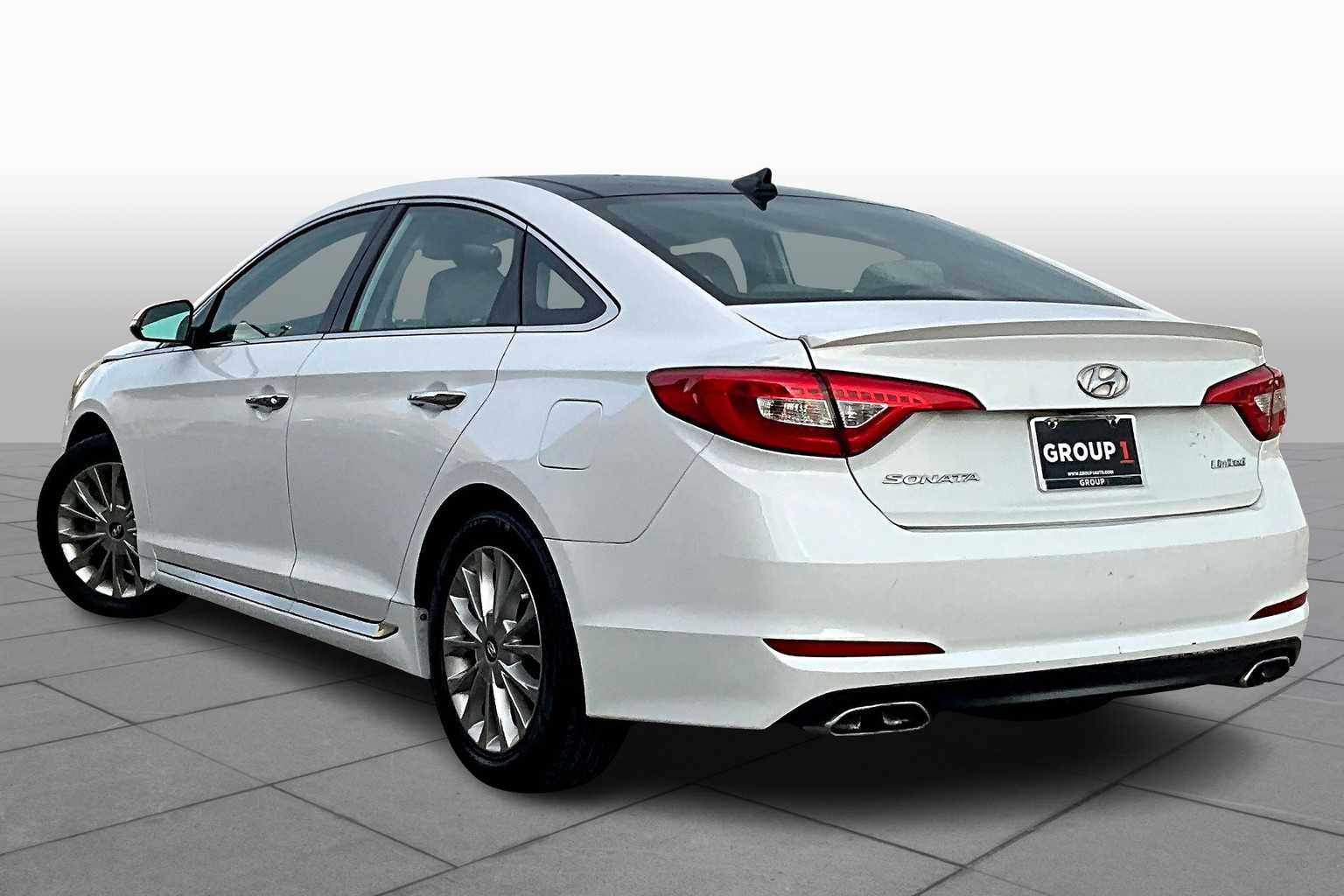2015 Hyundai Sonata Limited photo 9