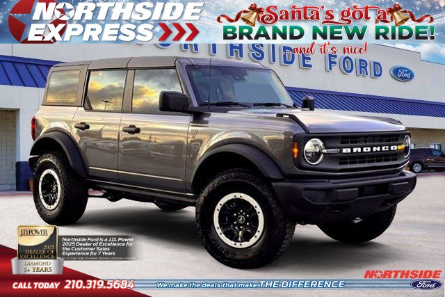 2025 Ford Bronco 4-Door Base's photo
