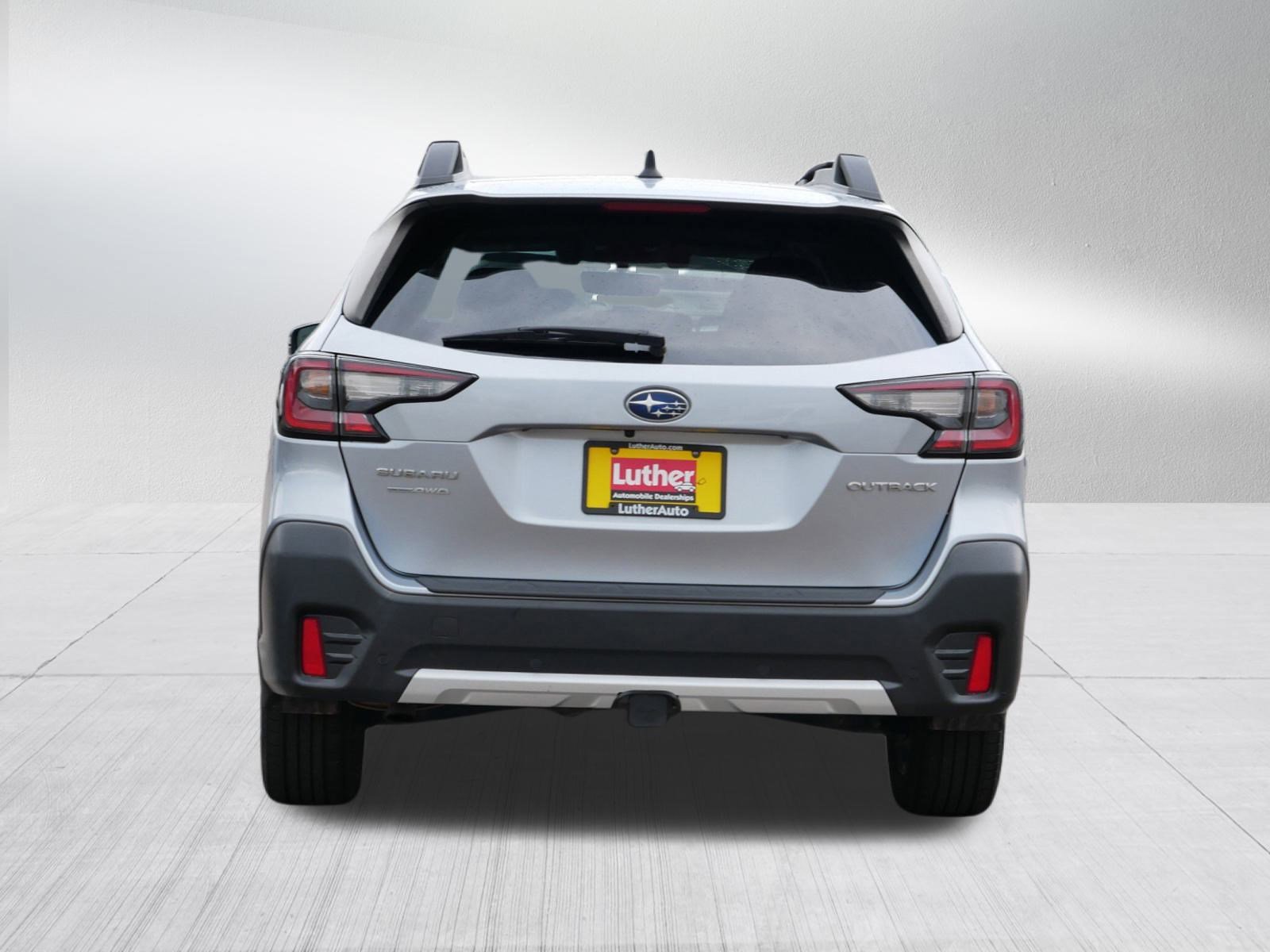 2020 Subaru Outback Limited photo 6