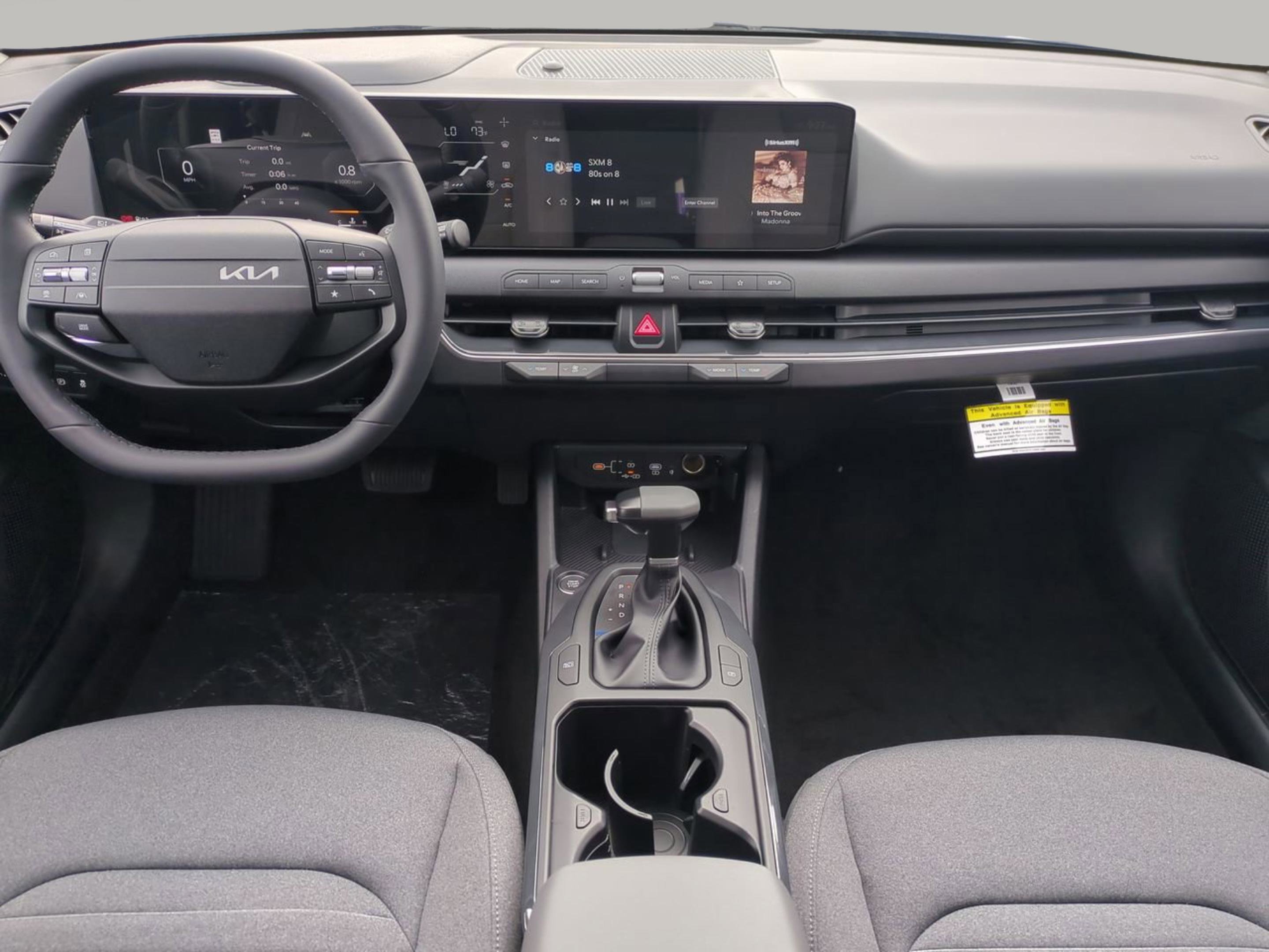 2025 Kia K4 EX photo 10