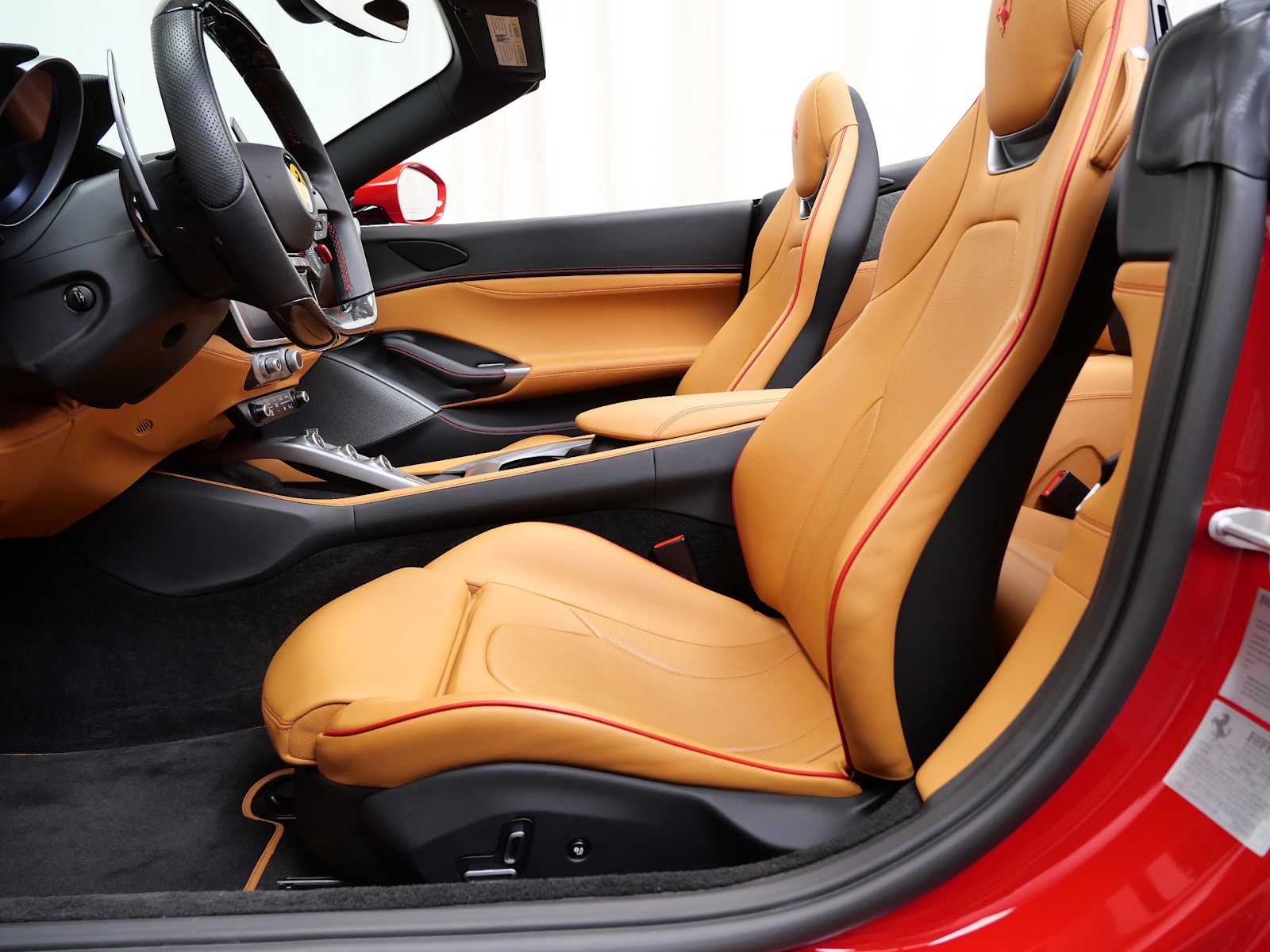2020 Ferrari Portofino photo 16