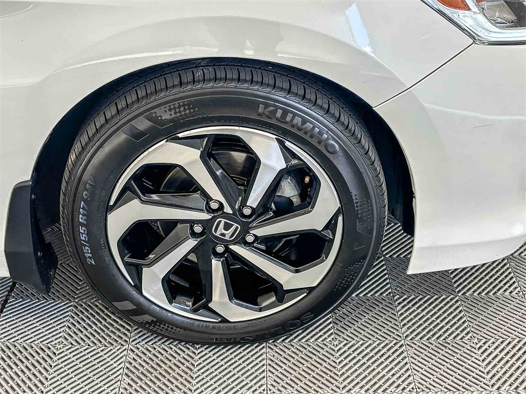 2016 Honda Accord EX-L V6 photo 11