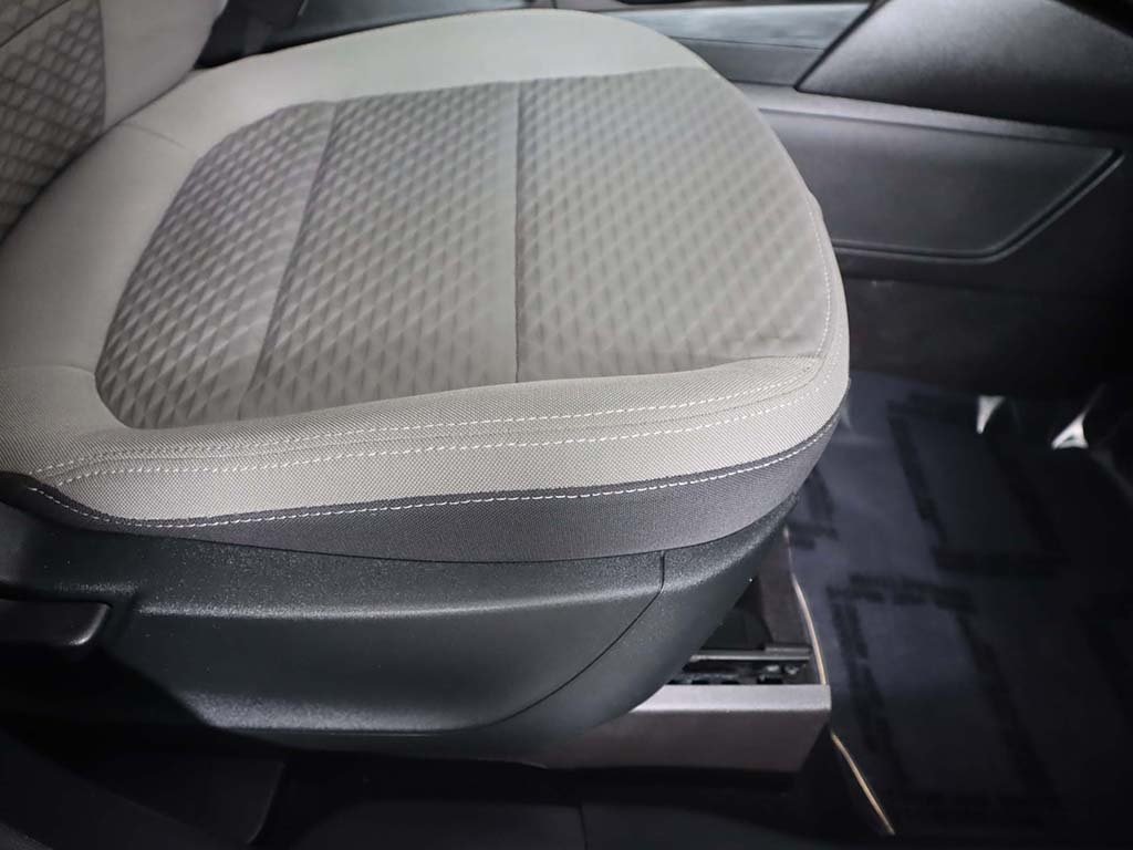 2022 Ford Escape Hybrid SE photo 24