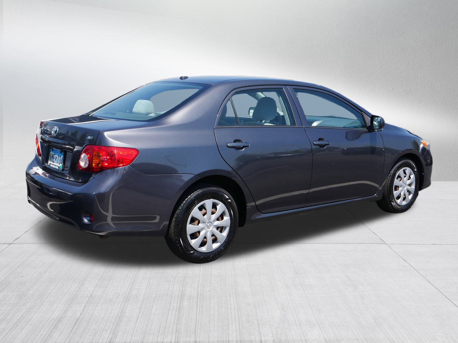 Used 2009 Toyota Corolla LE with VIN JTDBL40E699064748 for sale in Bloomington, MN